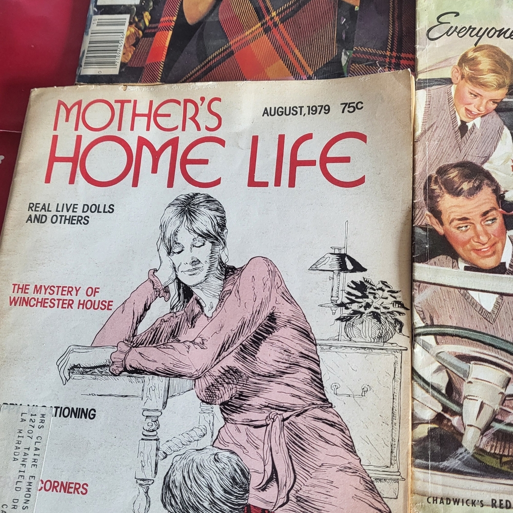 Vintage Magazine Collection - Picture 2 of 4